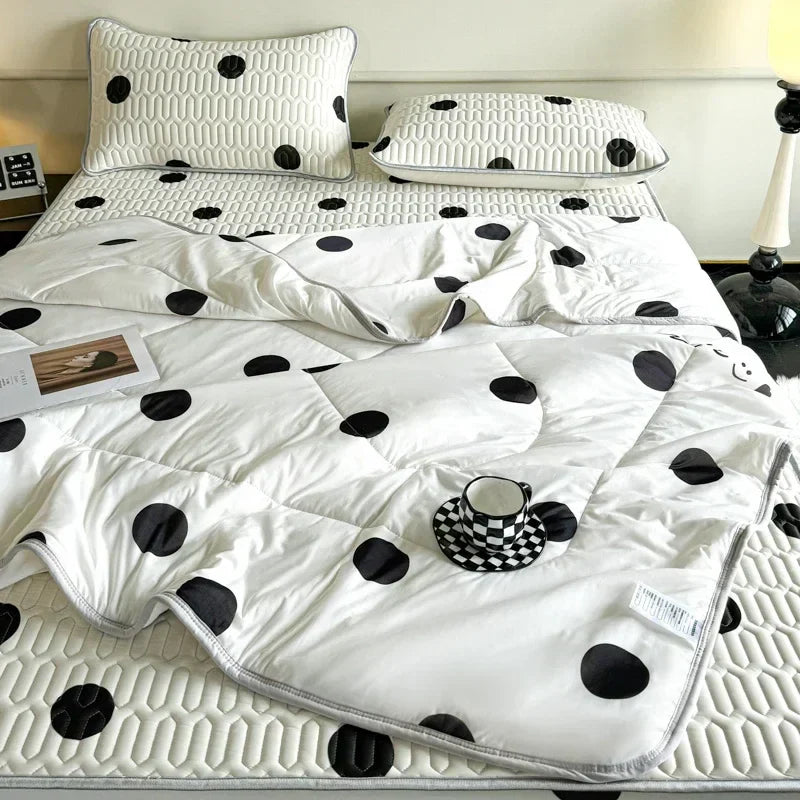 Afralia™ Cool Feeling Silky Summer Comforter & Latex Fitted Sheet Set