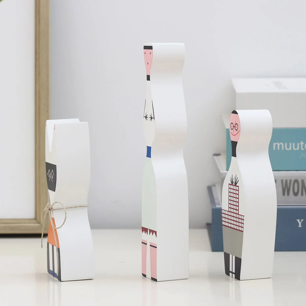 Afralia™ Modern Abstract Wooden Dolls Family Crafts Decor Kids Gift Home Decor Art Model