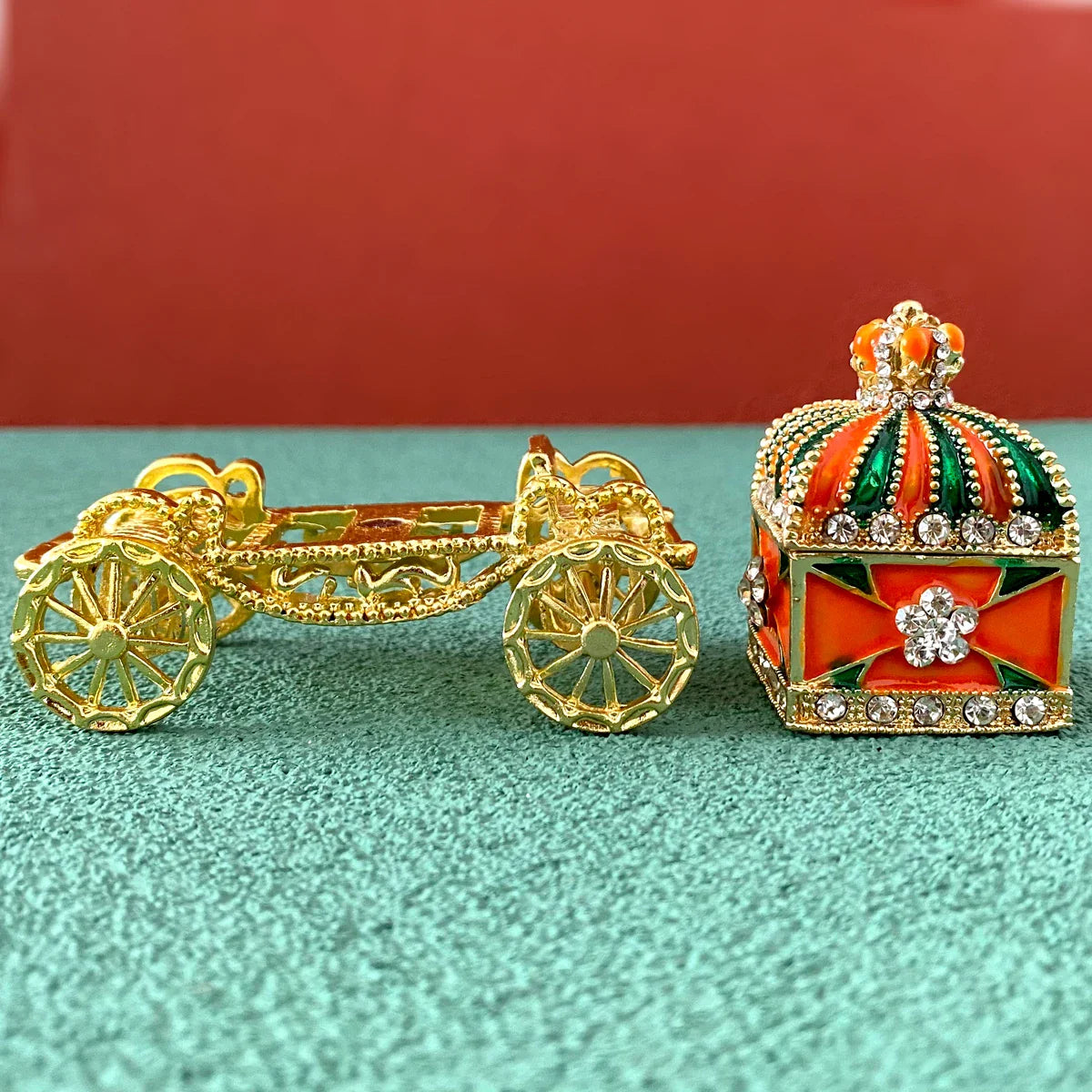 Afralia™ Enamel Crown Jewelry Box Carriage Figurine Wedding Ring Holder Shrine Home Decor