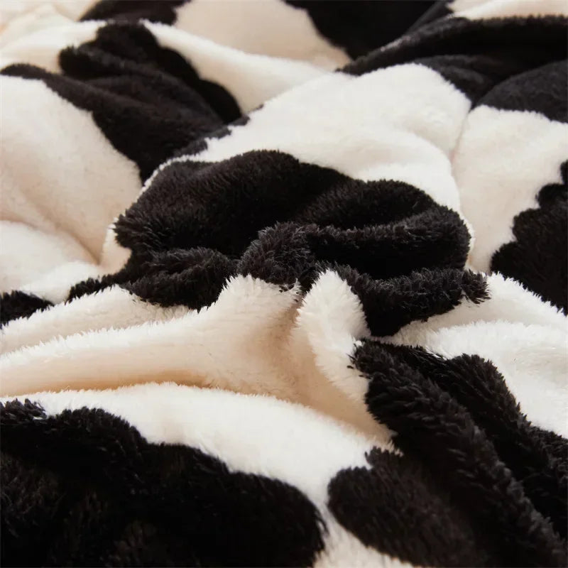 Afralia™ Cozy Checkerboard Winter Blanket - Super Thick & Soft Cashmere Duvet Comforter