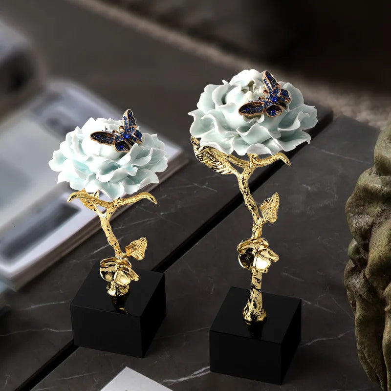 Afralia™ Crystal Rose Decor, Light Luxury Gifts, TV & Wine Cabinet Decor, Office Ornaments.