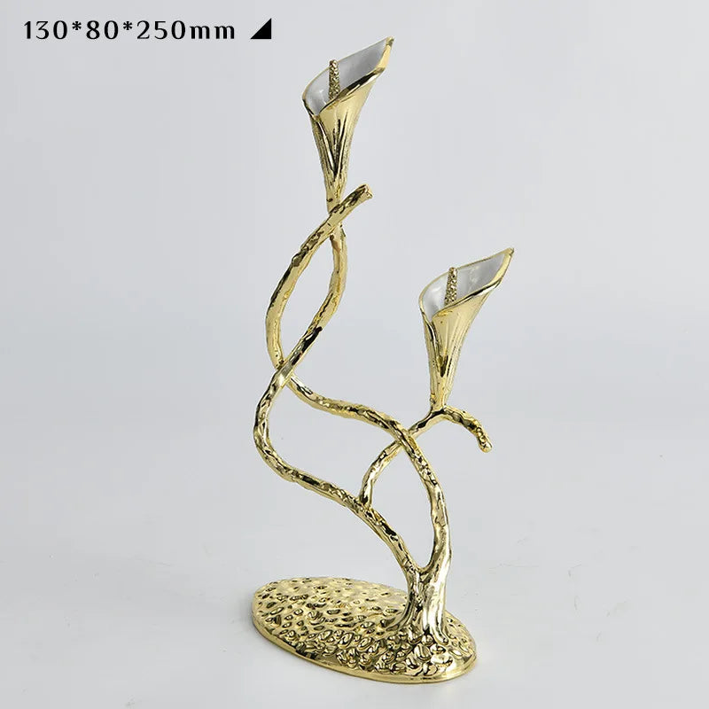 Afralia™ Metal Horseshoe Lotus Candle Holder - Elegant Home Decor