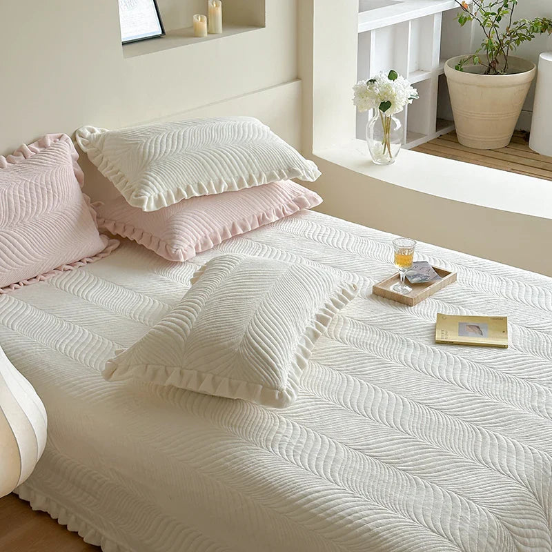Afralia™ Luxe Quilt Set: Velvet Fleece Bedspread & Cotton Coverlet with Pillowcases