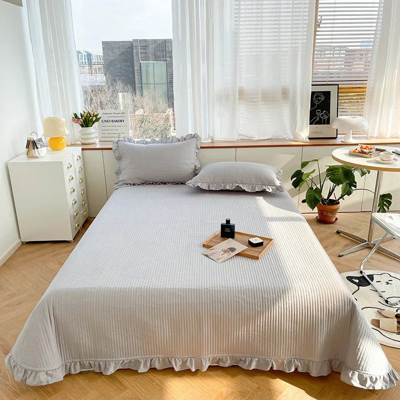 Afralia™ Quilted Cotton Queen Bed Cover Set with Ruffles - Soft & Comfortable Home Bedspread