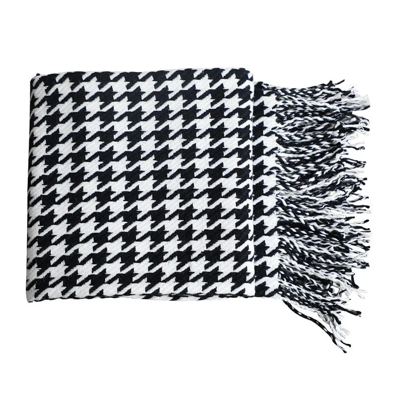 Afralia™ Houndstooth Throw Blanket