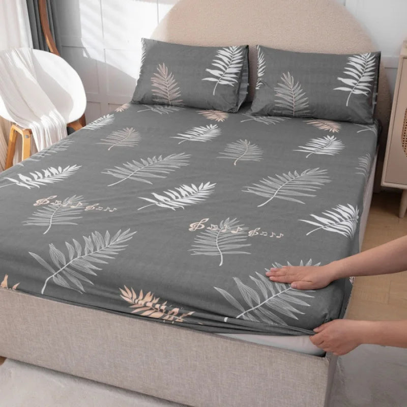 Afralia™ Tropical Palm Leaf Print Double Bed Fitted Sheet - Soft & Comfortable All-Season Mattress Protector