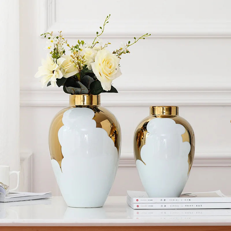 Afralia™ Gold & White Ceramic Vase for Stylish Home Décor and Flower Display