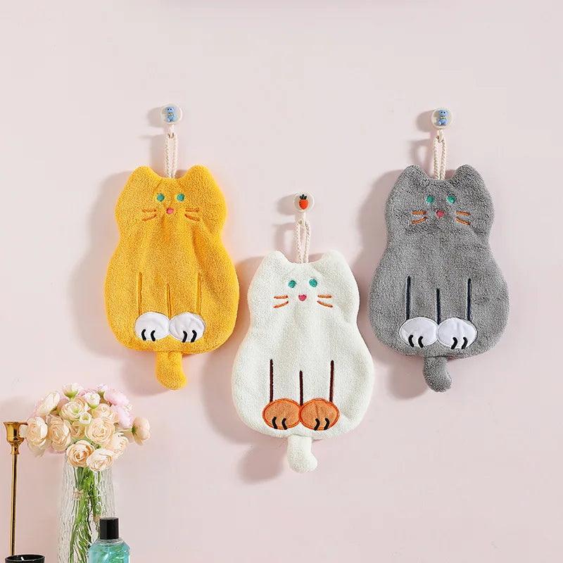 Afralia™ Coral Plush Cat Microfiber Hand Towel: Cute Quick-Drying Kitchen Bathroom Accessory