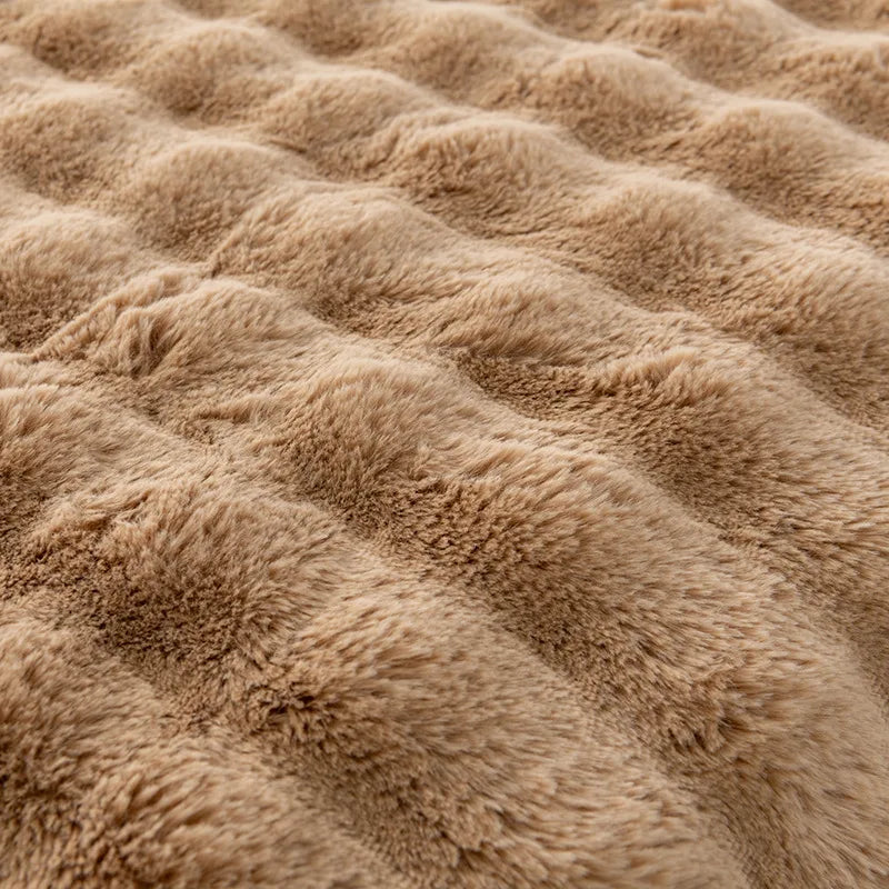 Afralia™ Cozy Faux Rabbit Velvet Blanket for Office Nap – Twin Size Luxurious Solid Color Woolen Blanket