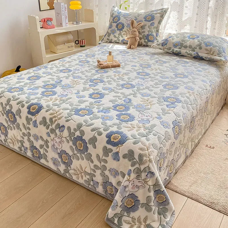Afralia™ Cartoon Flannel Blanket: Cozy All-Season Sofa Cover & Bed Sheet