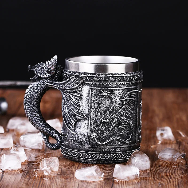 Afralia™ Skull Knight Beer Mug: Resin & Stainless Steel Tankard for Halloween, Coffee, Pub