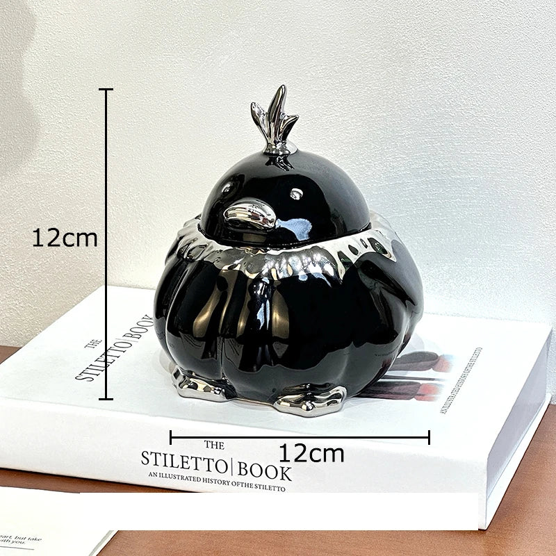 Afralia™ Garlic Duck Ceramic Ashtray with Lid - Unique Desk Decoration and Smoking Accessory