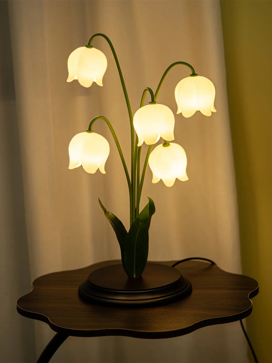 Afralia™ LED Flower Table Lamp - Decorative Desk Light for Bedroom, Living Room, Study