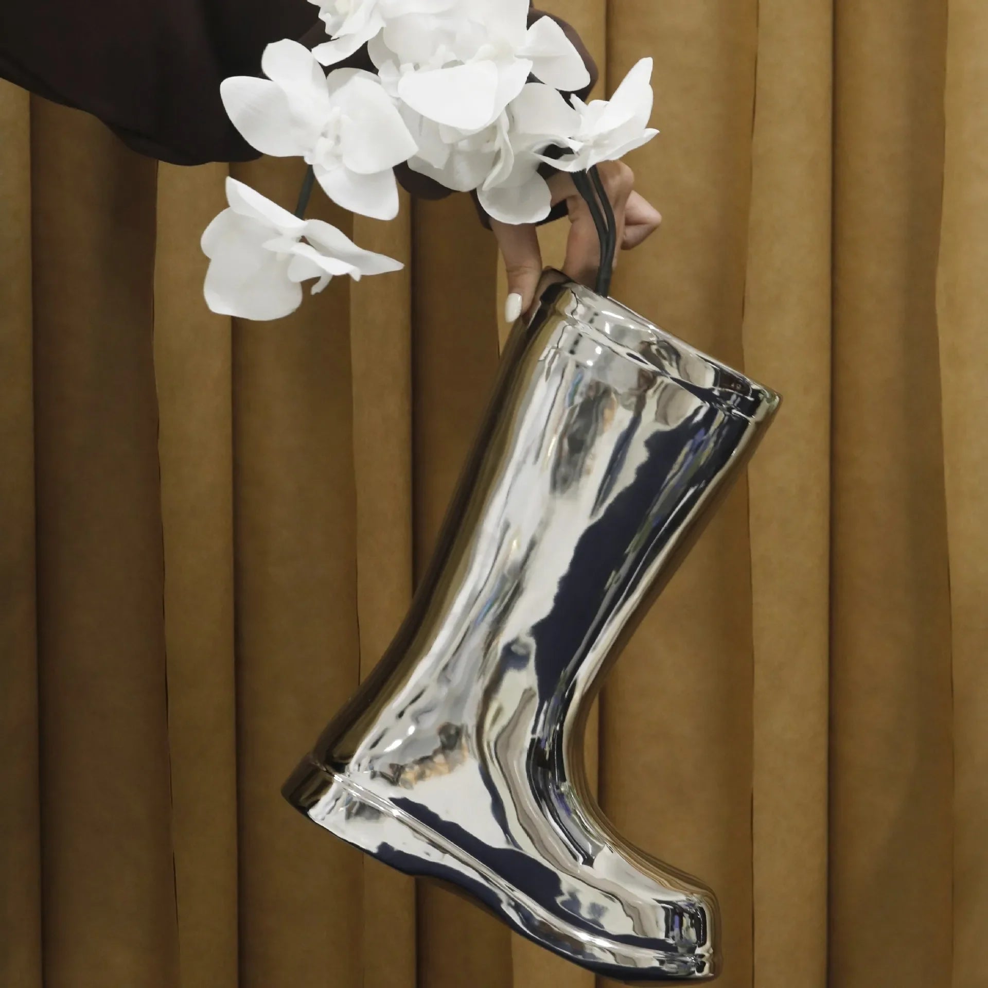 Afralia™ Ceramic Shoe Vase for Stylish Flower Arrangement and Home Decoration