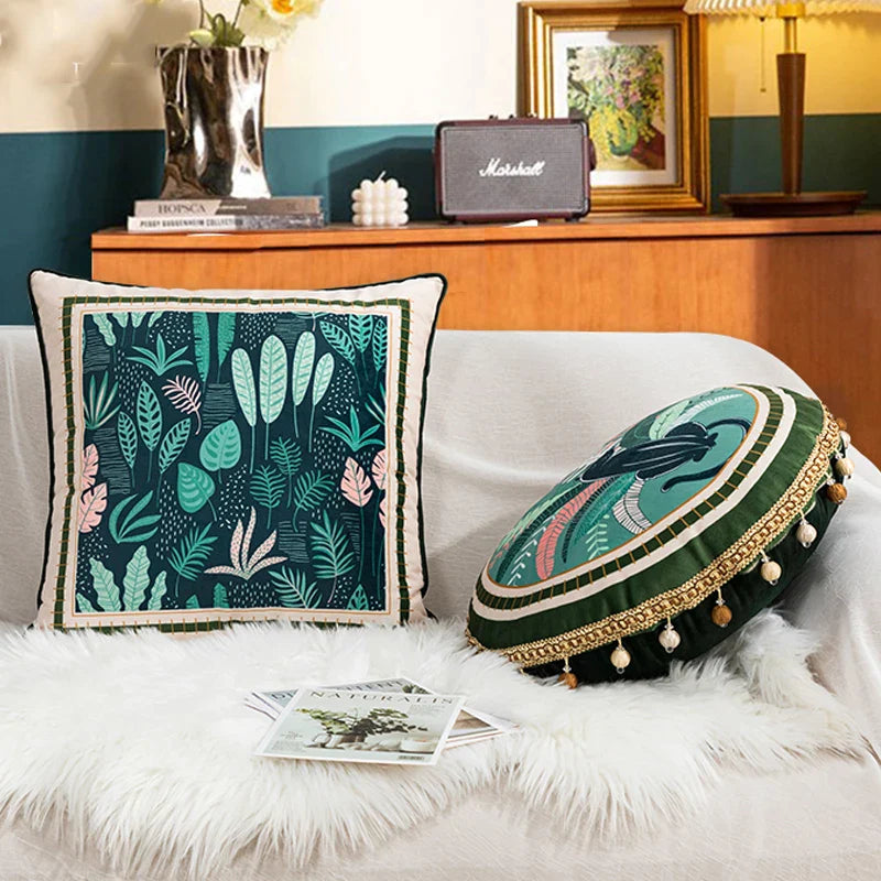 Afralia™ Green Leaves Moss Printed Velvet Cushion Cover for Home Decor