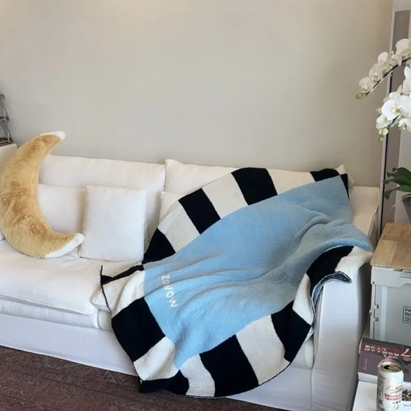 Afralia™ Cozy Skin-Friendly Flannel Sofa Blanket for All SeasonssetCellValue.