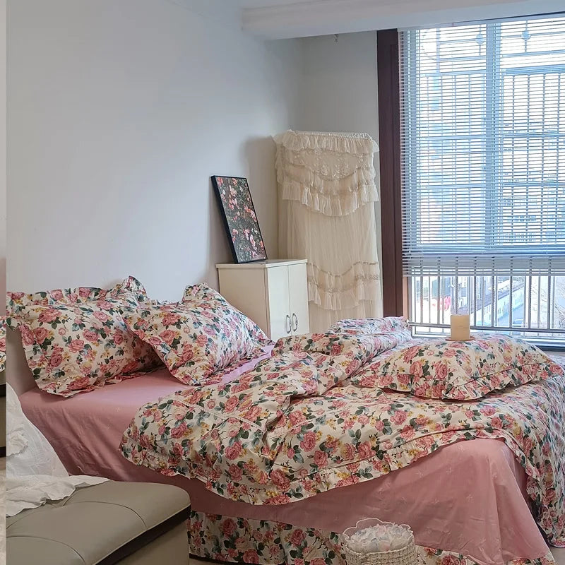 Afralia™ Vintage Rose Flowers Lace Ruffles Cotton Girl Bedding Set - 1 Duvet, 1 Sheet, 2 Pillowcases