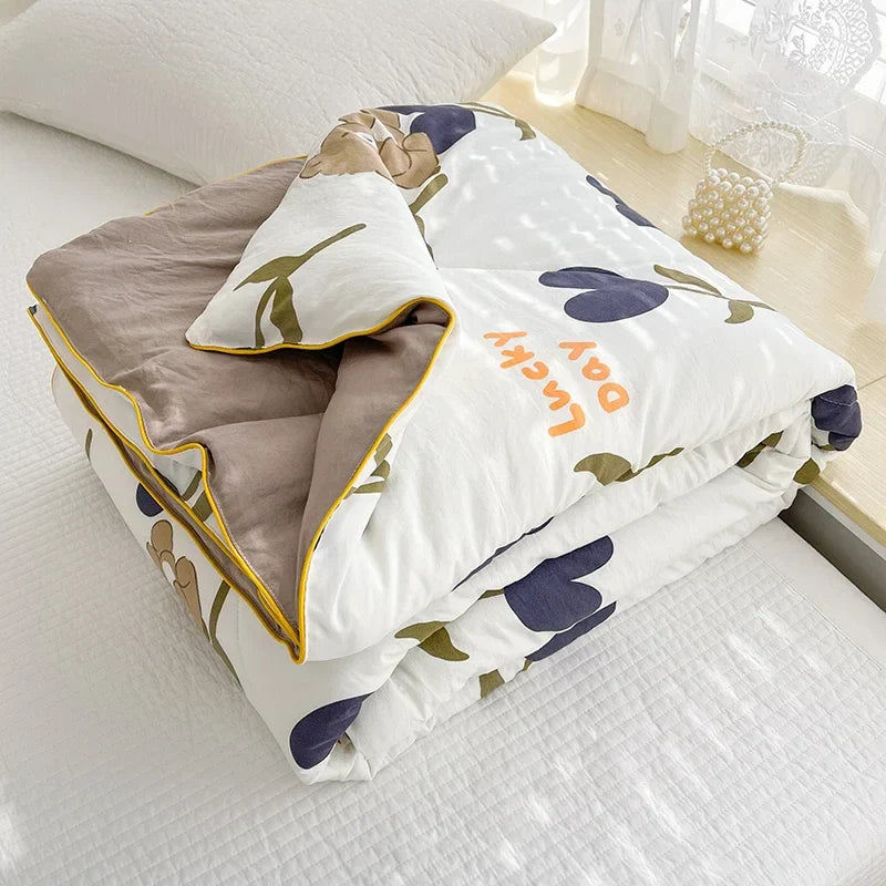Afralia™ Summer Comforter Queen Size Lightweight Double Gauze Breathable Blanket