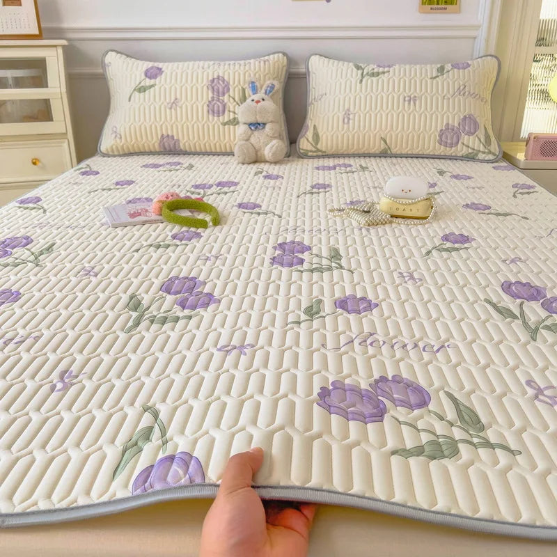 Afralia™ Super Thick Latex Queen Mattress Pad for Cool Summer Nights