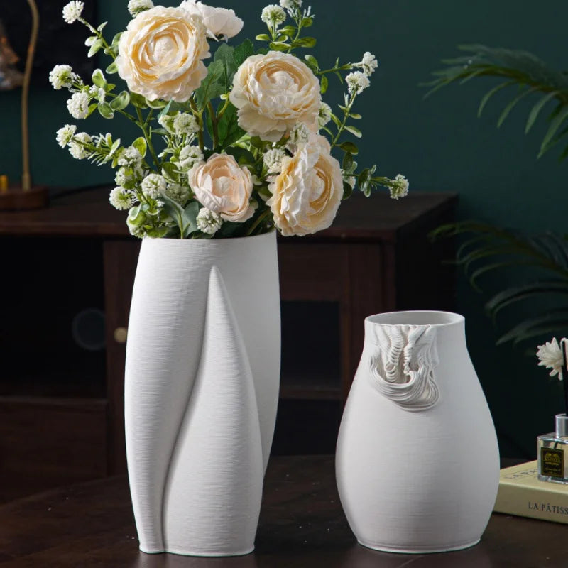 Afralia™ White Geometric Circle Ceramic Vase - Handcrafted Floral Arrangement Accessory