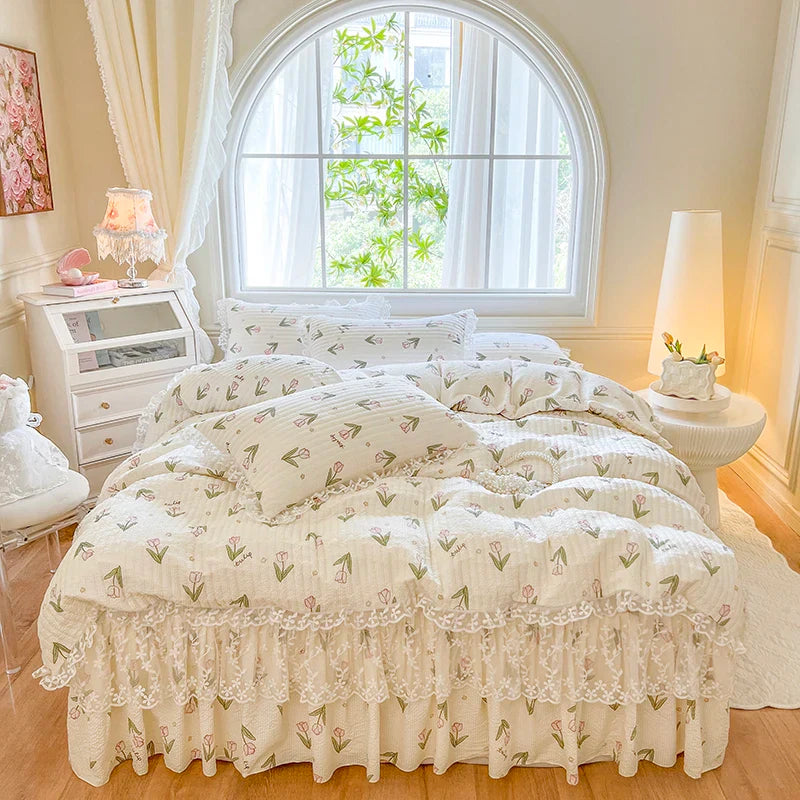 Afralia™ French Lace Ruffles Seersucker Bed Set: 4Pcs Princess Bedding Quilt Cover