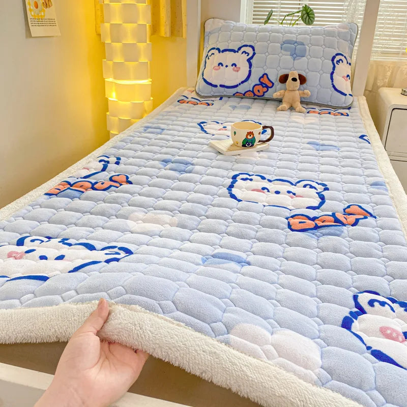 Afralia™ Winter Milk Velvet Bedspread King Size Quilted Mattress Pad Mattress Protector