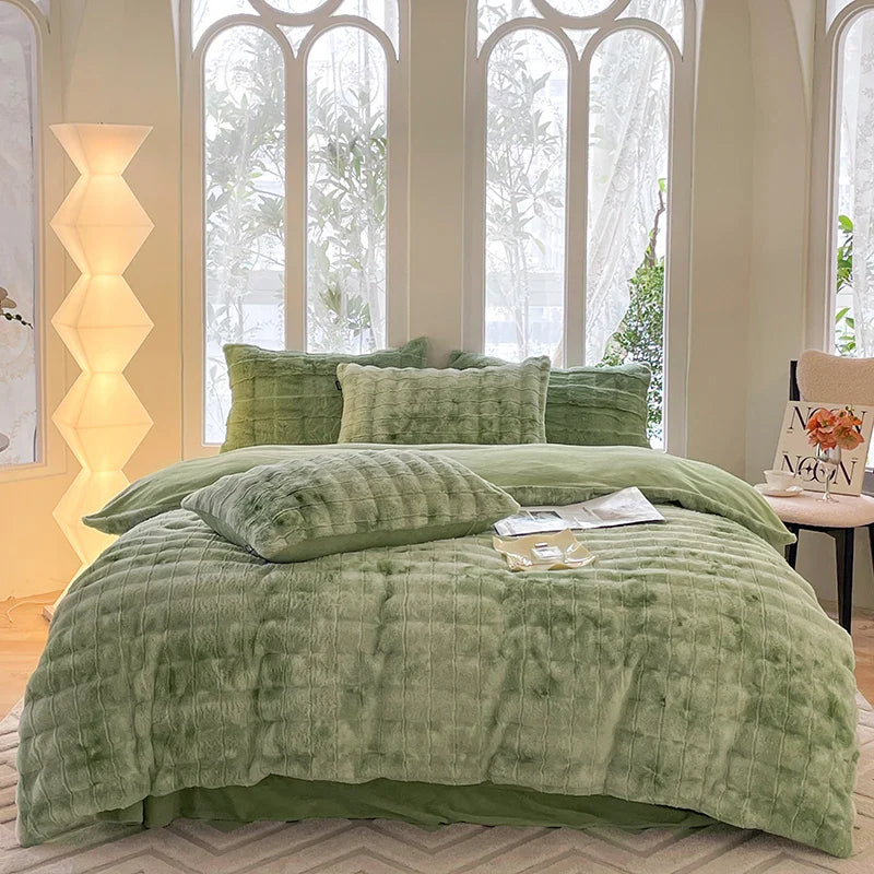 Afralia™ Velvet Fleece Bedding Set: Duvet Cover, Blanket, Sheet, Pillowcases in Caramel Brown Fur