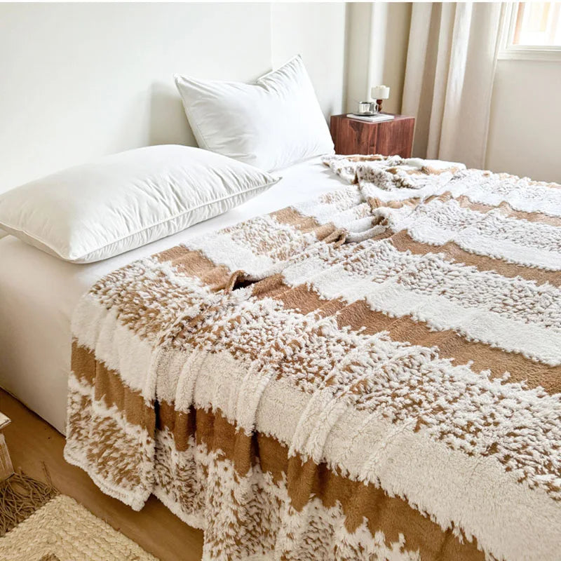 Afralia™ Cationic Jacquard Blanket | Lightweight Spring/Autumn Sofa Cover | Comfortable Home Decor