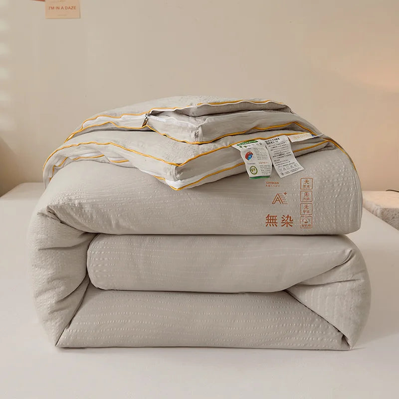 Afralia™ Cozy Soy Fiber Quilt: Soft, Warm, and Skin-friendly Bedding Solution