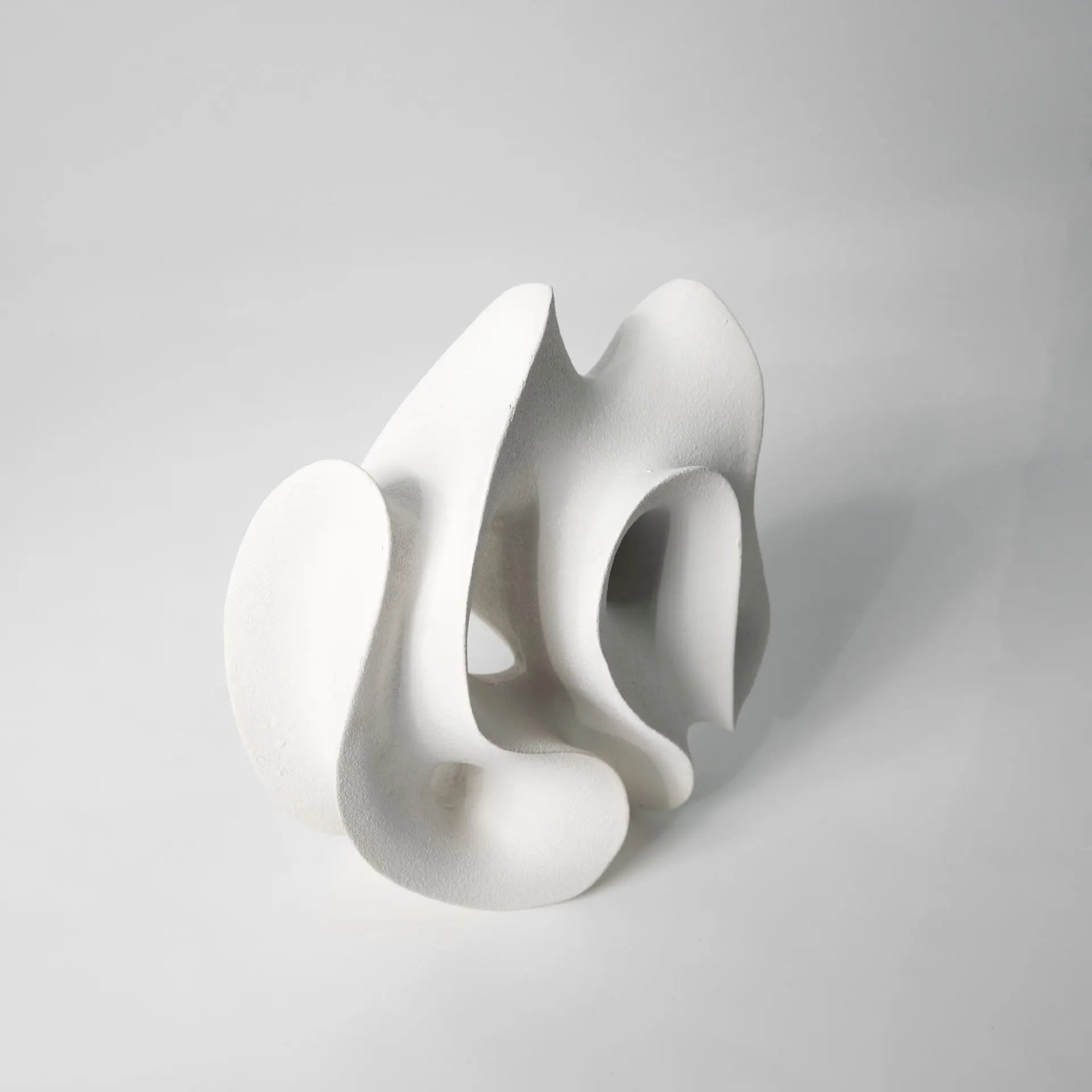 Afralia™ Geometric Resin Curved Sculpture Home Decor Hollowed-out Ornaments