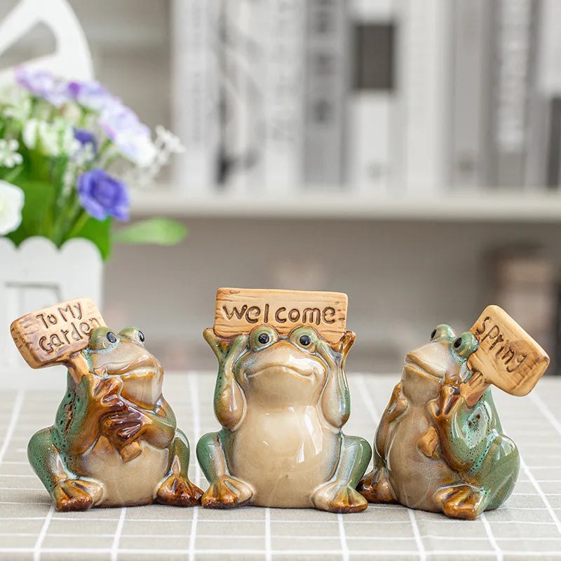 Afralia™ Ceramic Frog and Tortoise Set: Creative Home Office Decor and Landscape Ornament