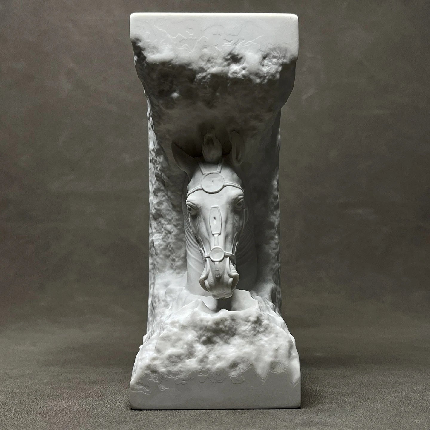 Afralia™ Stone-carved Warhorse Head Statue | Ancient-style Decorative Horse Sculpture