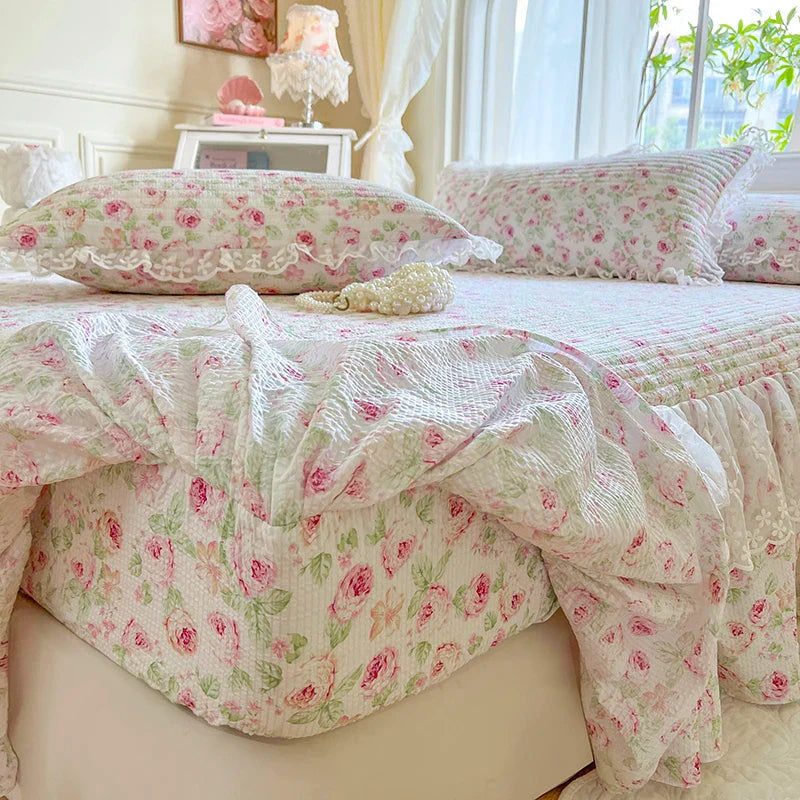 Afralia™ French Lace Ruffles Seersucker Bed Set: 4Pcs Princess Bedding Quilt Cover