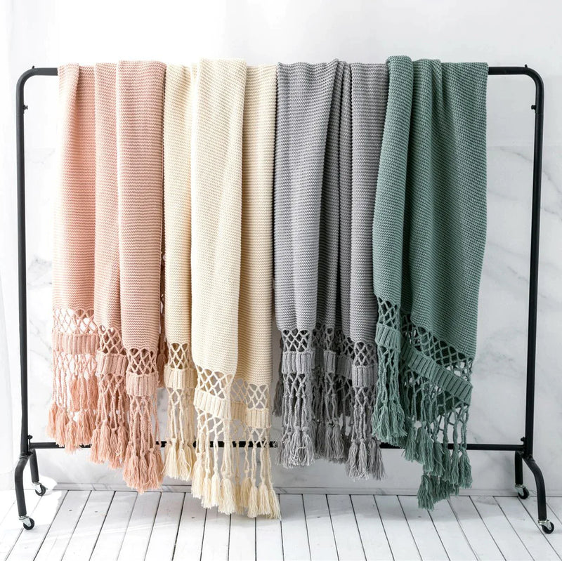 Afralia™ Tassel Hollow-out Bed Flag Runner Fluffy Chunky Knit Throw Blanket